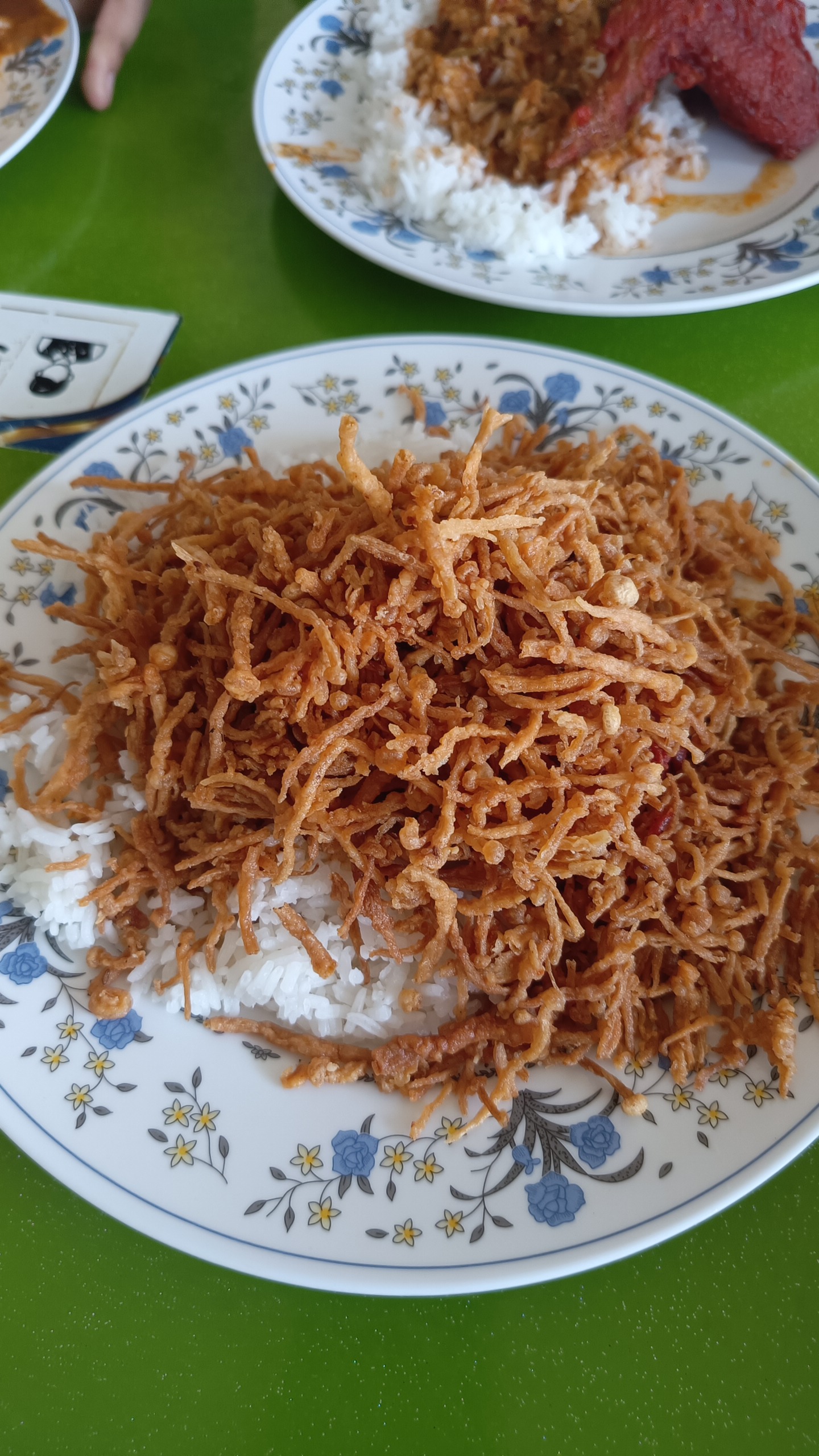 penyembur wangi bilik